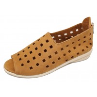 Arche Women's Drick In Camel Timber