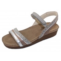 Naot Women's Beverly In Soft Stone Leather/Light Grey Nubuck/Soft Silver Leather