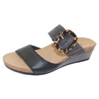 Naot Women's Kingdom In Soft Black Leather/Oily Midnight Suede