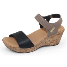 Naot Women's Summer In Soft Black Leather/Soft Stone Leather